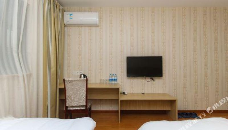 Camera - Huanle Hotel