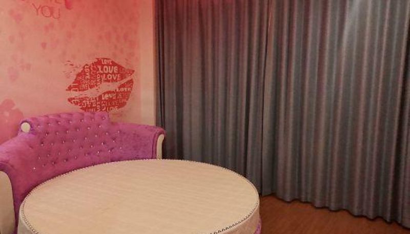 Camera - Pingbotai Business Hotel