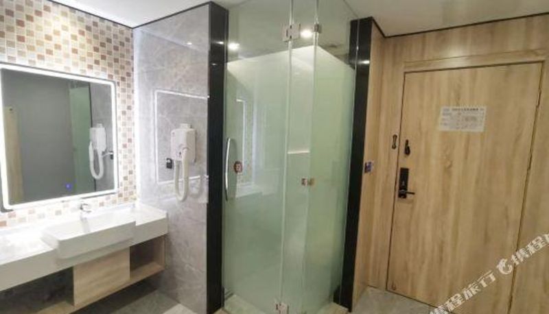 Zimmer - Dongsen Select Hotel (Nanjing Mingfa New Town Center)