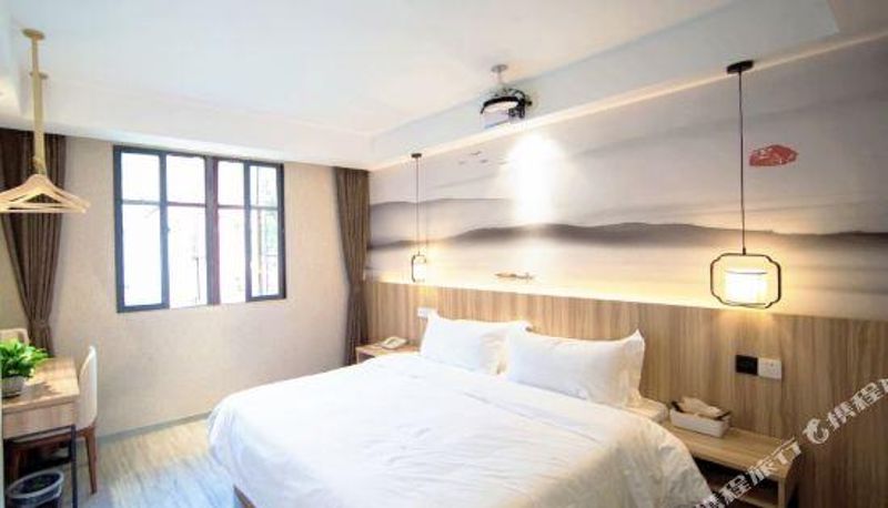 Camera - Qingsen Hotel (Nanjing Jiangwangmiao Skin Research Institute)