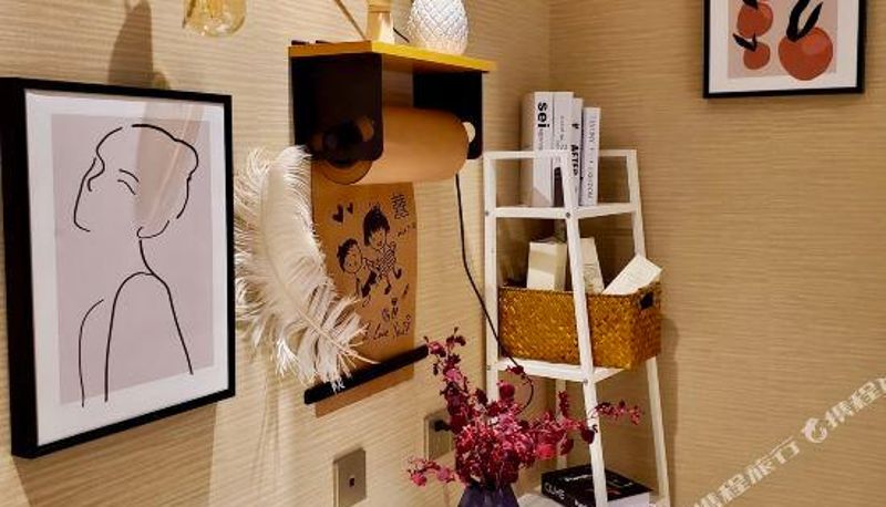Habitación - NanJing Flowers apartment (Nanjing South Railway Station Tianlong Temple Subway Station Branch)