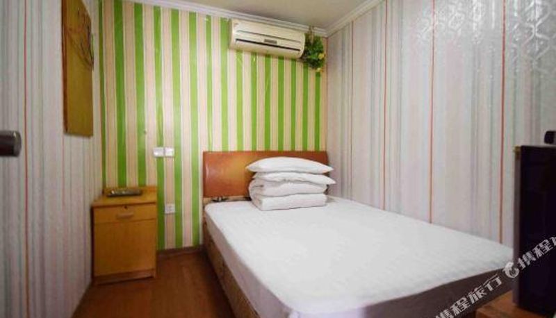 Chambre - Nanjing Tingyi Hotel (Bayi Hospital Changfu Street Subway Station Branch)