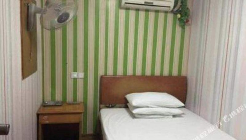 Chambre - Nanjing Tingyi Hotel (Bayi Hospital Changfu Street Subway Station Branch)
