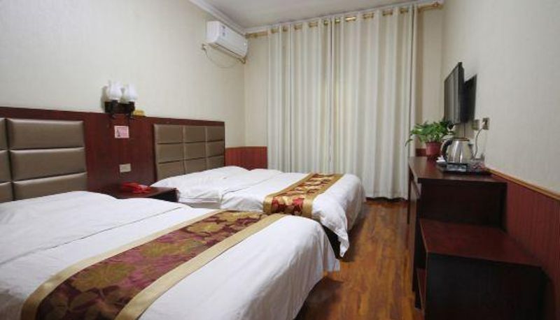 Chambre Familiale - Huangjiaxiang Hotel