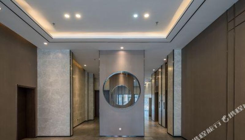 Recepcja - East Tower Hotel