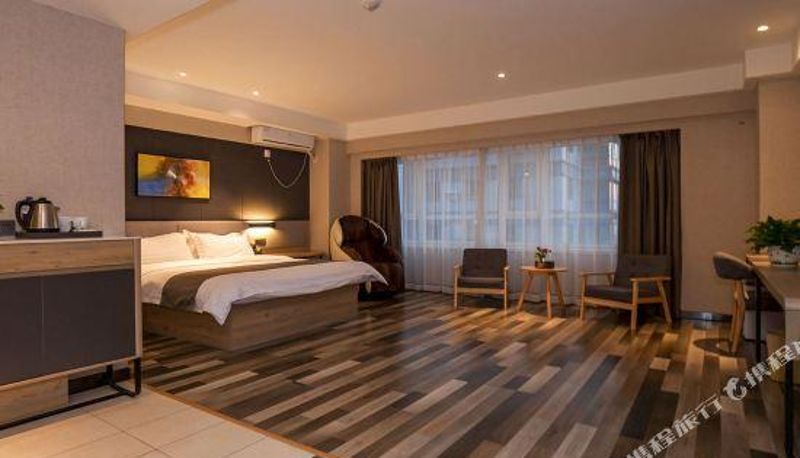 Camera - Chengyi Lianhao Hotel