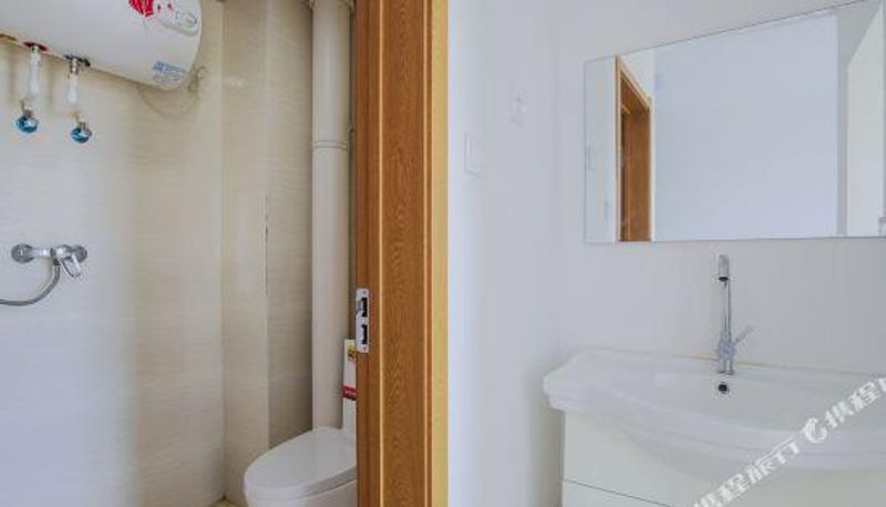 Kamer - Shida Hotel (Dalian Institute of Foreign Trade Branch)