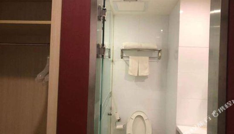 Chambre - Yijiang Haoting Express Hotel (Harbin Medical University Yiyuan Museum Subway Station)