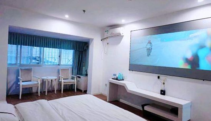 Camera - Front Business Hotel (Hechuan Fortune Plaza Branch)