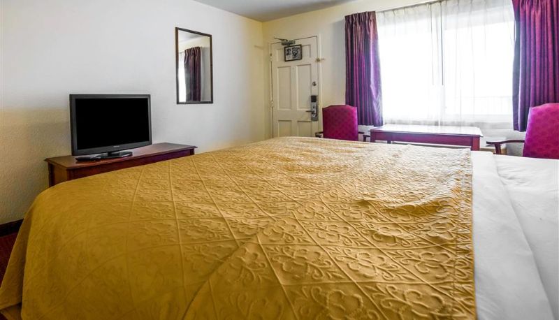 Room - Rodeway Inn Kingman Route 66