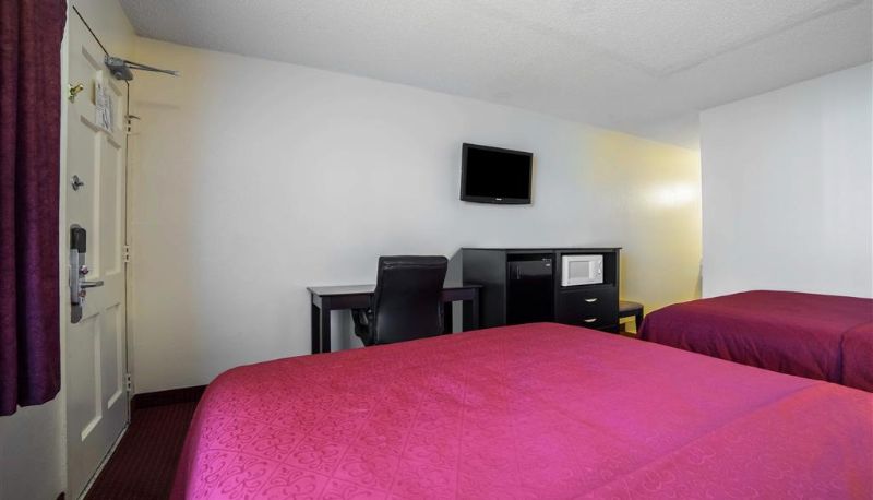 Room - Rodeway Inn Kingman Route 66