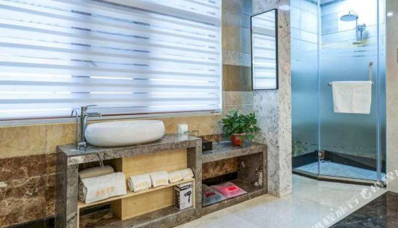Camera per famiglia - Spring And Autumn Hotel (Branch of Harbin University of Chinese Medicine)