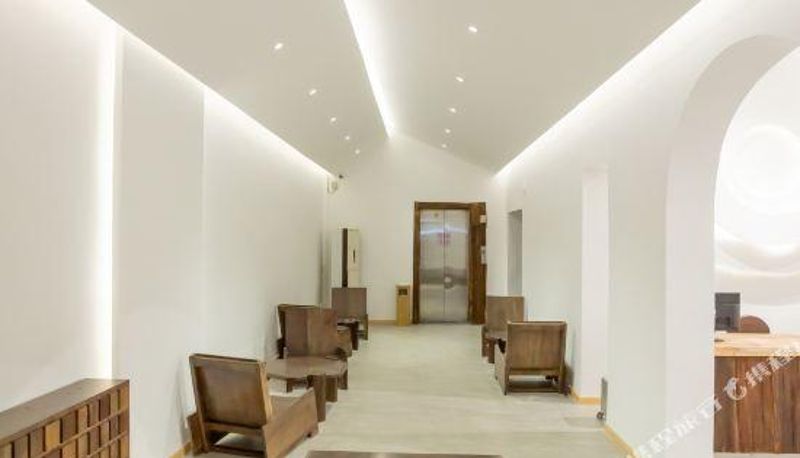 Reception - Luxury Design Hotel
