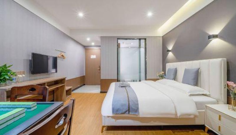 Camera - Chongqing Yue Business Hotel