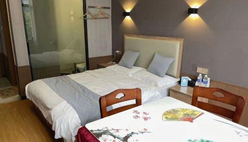 Camera - Chongqing Yue Business Hotel