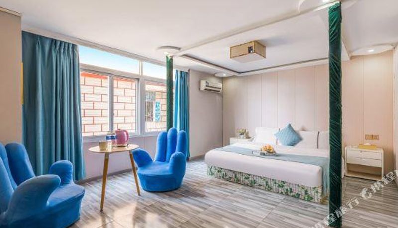 Camera - Little Apple Hotel (Lvgang Fortune Plaza)