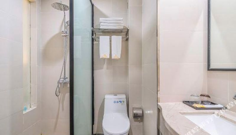 Camera - Chongqing Puhu Baolong Hotel (Hechuan Baolong Plaza Store)