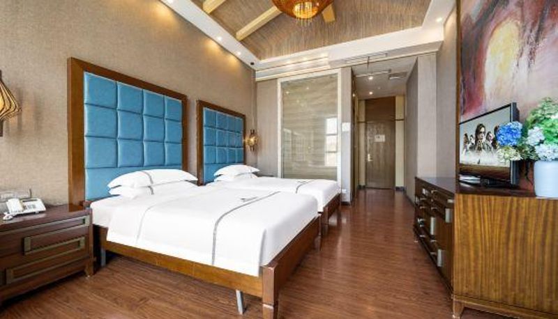 Camera business - Heisman International Hotel Nanchuan Wanda