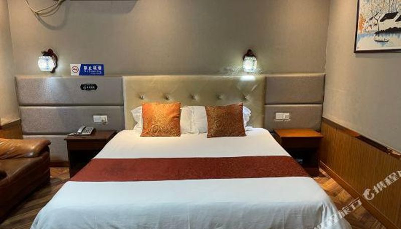 Camera - Chongqing Shangjia Business Hotel (Media Vocational College Store)