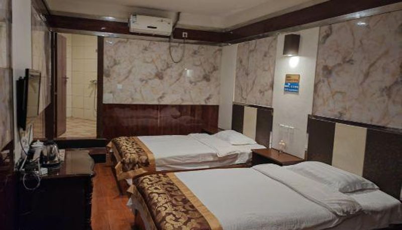 Widok wnętrza - Chongqing Xinxin Hotel