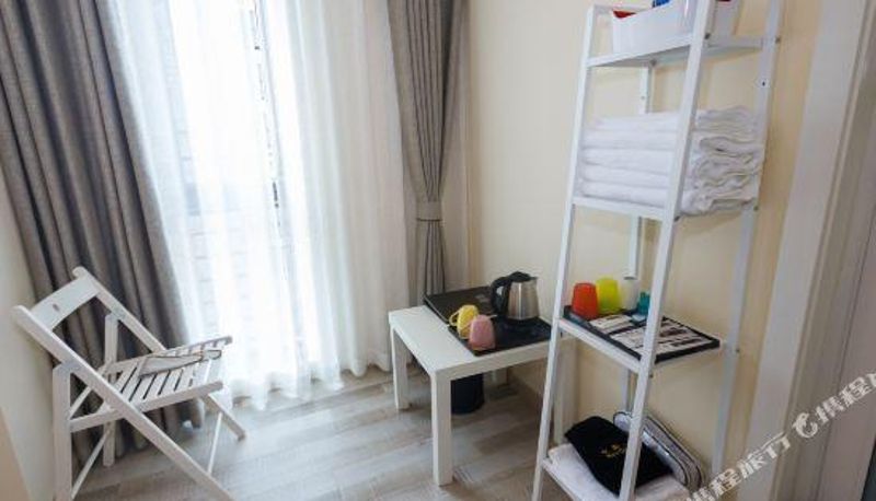 Kamer - Candy House Hotel (Chongqing University City Store Branch)