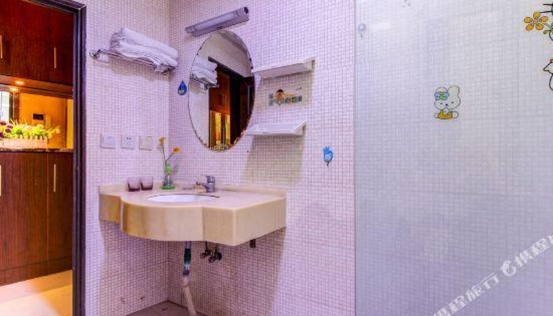 Widok wnętrza - Letu Apartment Hotel Chongqing Jiefangbei Hongyadong Didu Square