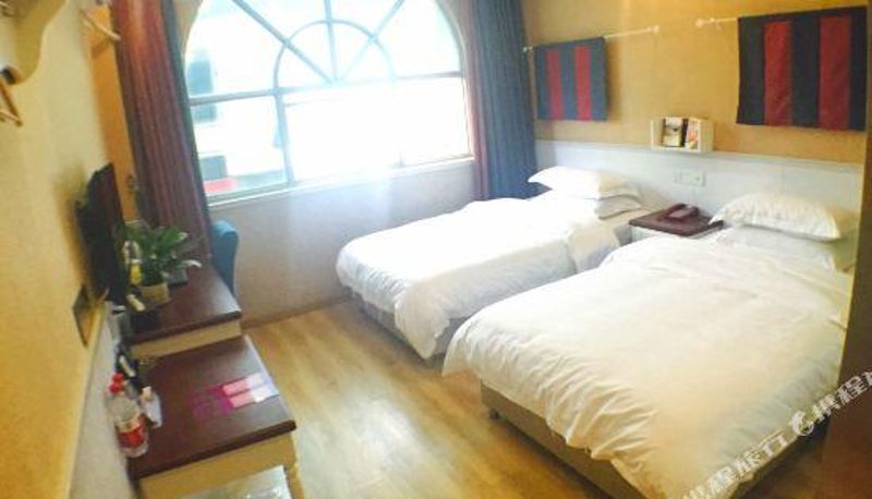 Camera - Jinhui Hostel