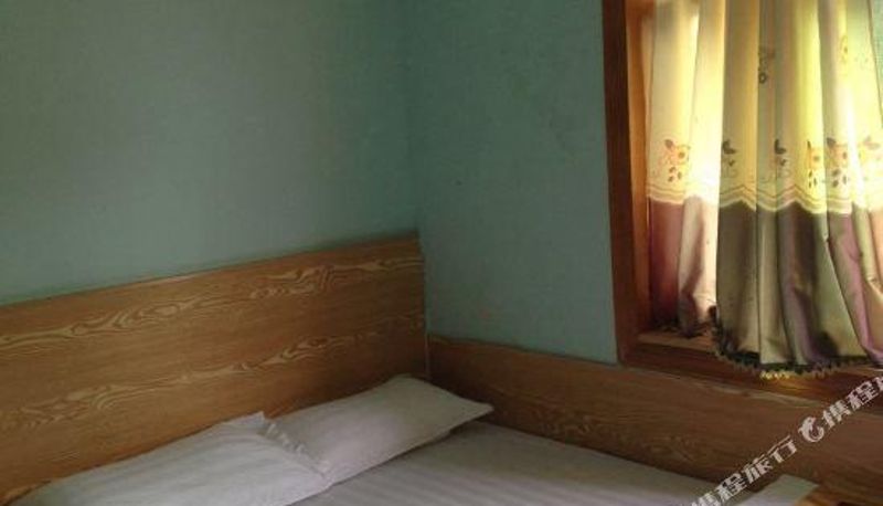 Camera - Baodian Hotel