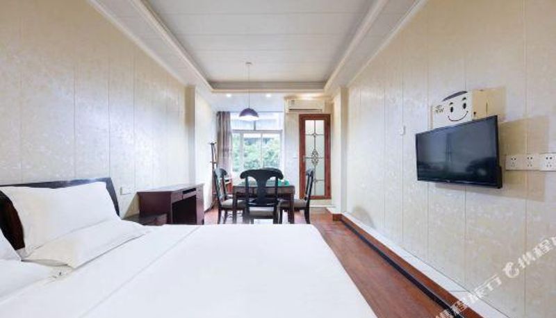 Camera - Chongqing Jiulong Hotel