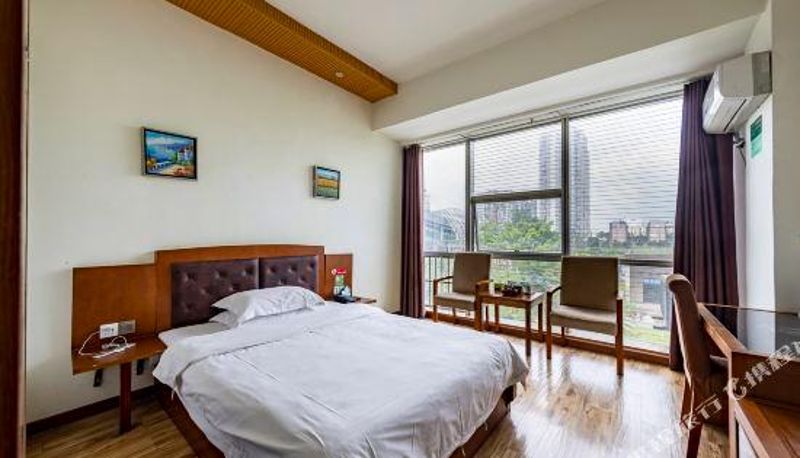 Camera - Lvying Haoting Business Hotel
