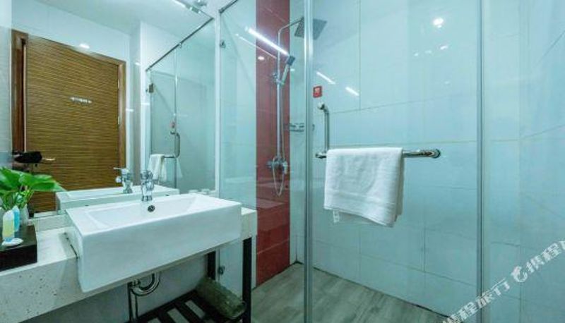 Familienzimmer - Jinsheng Bountique Hotel (Shanghai Changhai Hospital )