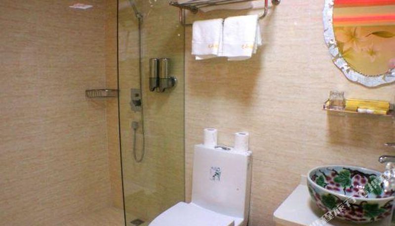 Pokój - Aishang Boutique Hotel (Shanghai Zhongshan Park Jiangsu Road Subway Station)