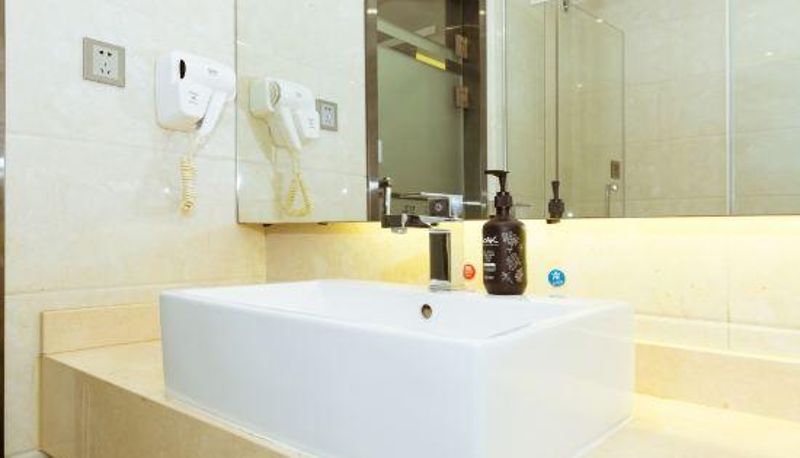Camera - Sushi Light Luxury Hotel (Shanghai Songjiang Rongle East Road)