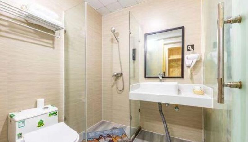 Room - GELI HOTEL