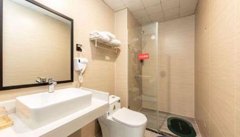 Room - GELI HOTEL