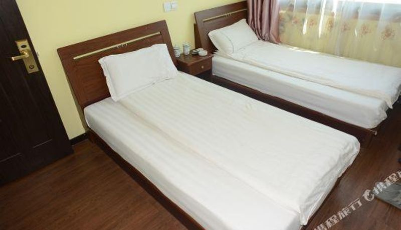 Camera - Longyuan Express Hotel