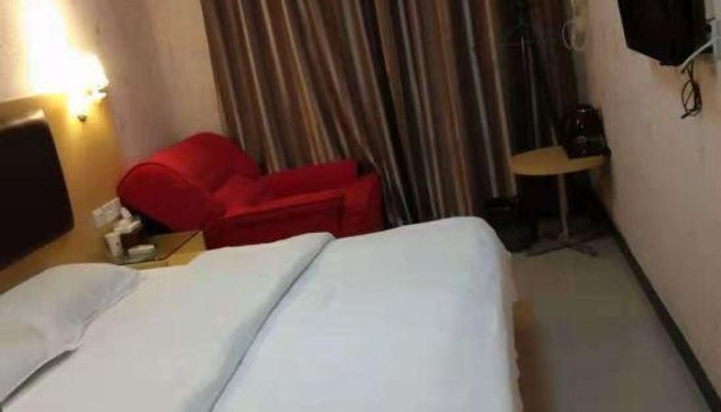 Camera - Shanghai Huxiang Hotel