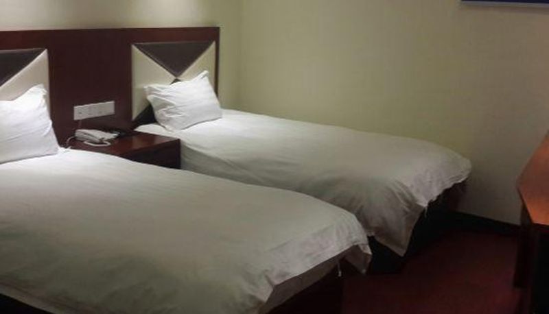 Pokój - Yanrui Hotel