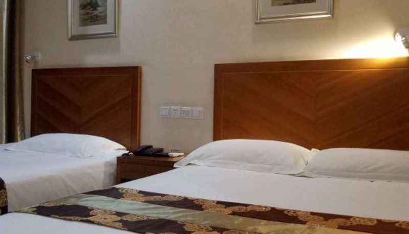 Habitación familiar - Qingya Express Chain Hotel