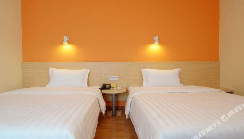 Zimmer - Jiuhua Manor)  Shunsha Road 7 Days Inn (Beijing Xiaotangshan