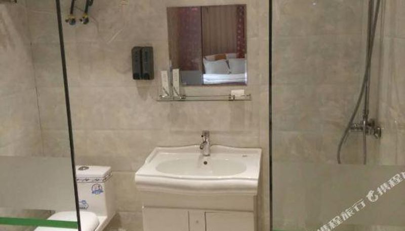 Zimmer - Suifenhe Xinxiang Express Hotel