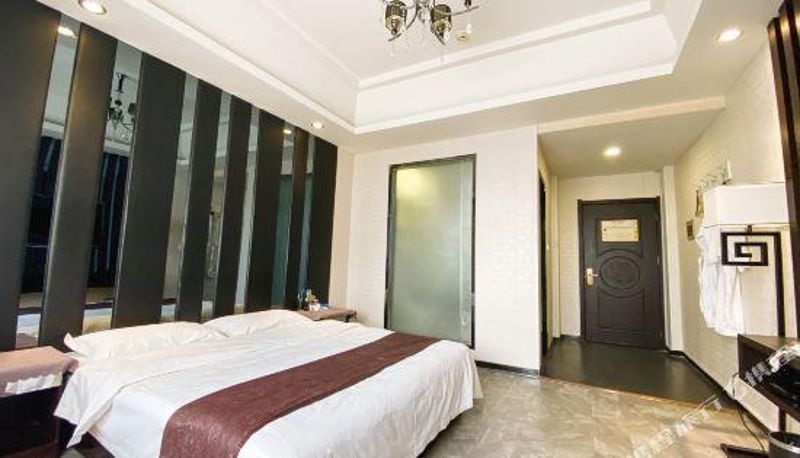 Camera - Jitai Hotel (Pingliang Panxuan Road East Bus Station Store)