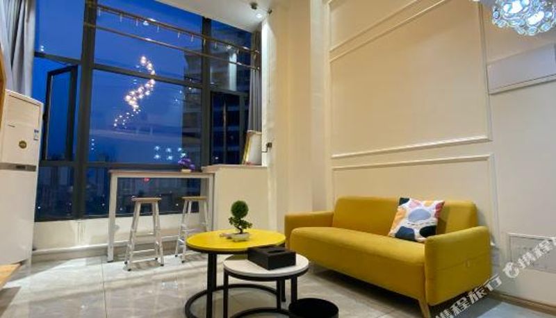 Zimmer - Wuhuwan Loft Apartment (Nanchang Ruiqi Intercity Branch)
