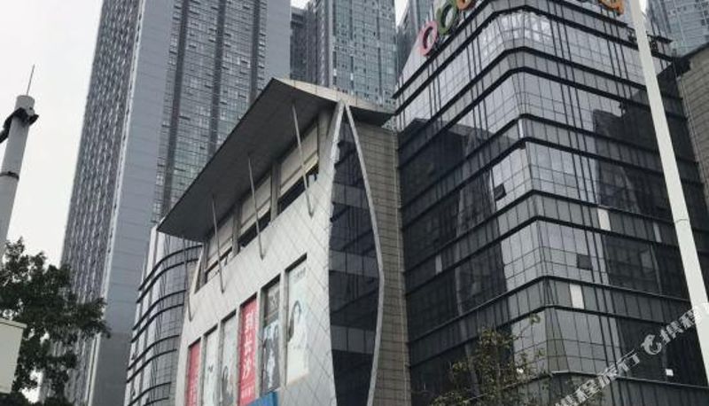 Exterior view - Ba Xi Fashion Express Hotel (Liuzhou Five Star Pedestrian Street Branch)