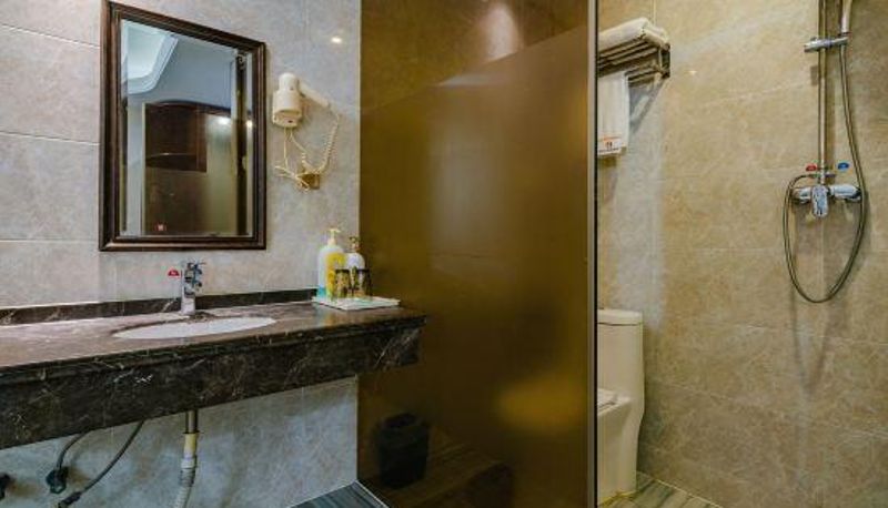 Zimmer - Luoyang 1828 Peninsula Hotel (Mudan Plaza Shanghai Market Branch)
