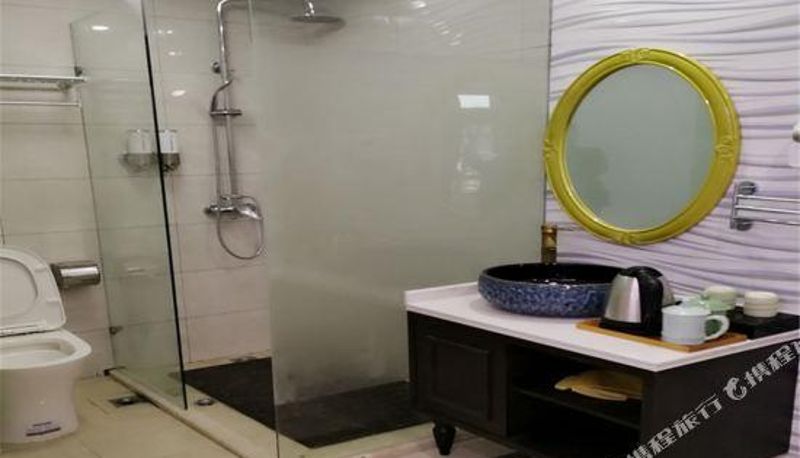 Camera - Lishui Boyue Light Luxury Hotel