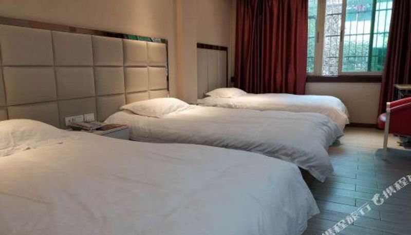Pokój - Lishui Huatai Business Hotel