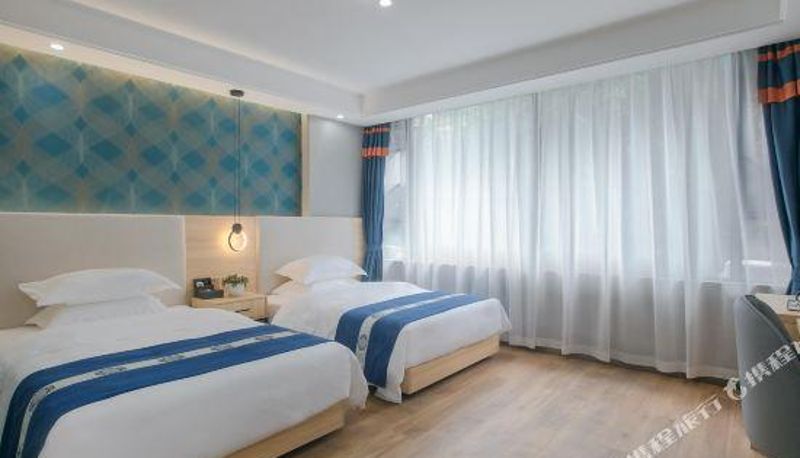 Habitación - Leshan Fiat Hotel