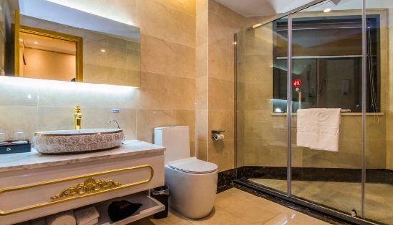 Camera - Longchen Hotel (Leshan Giant Buddha Scenic Area Store)