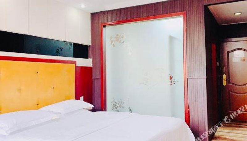 Camera business - Afur Chain Hotel (Leshan Hongsifang Branch)